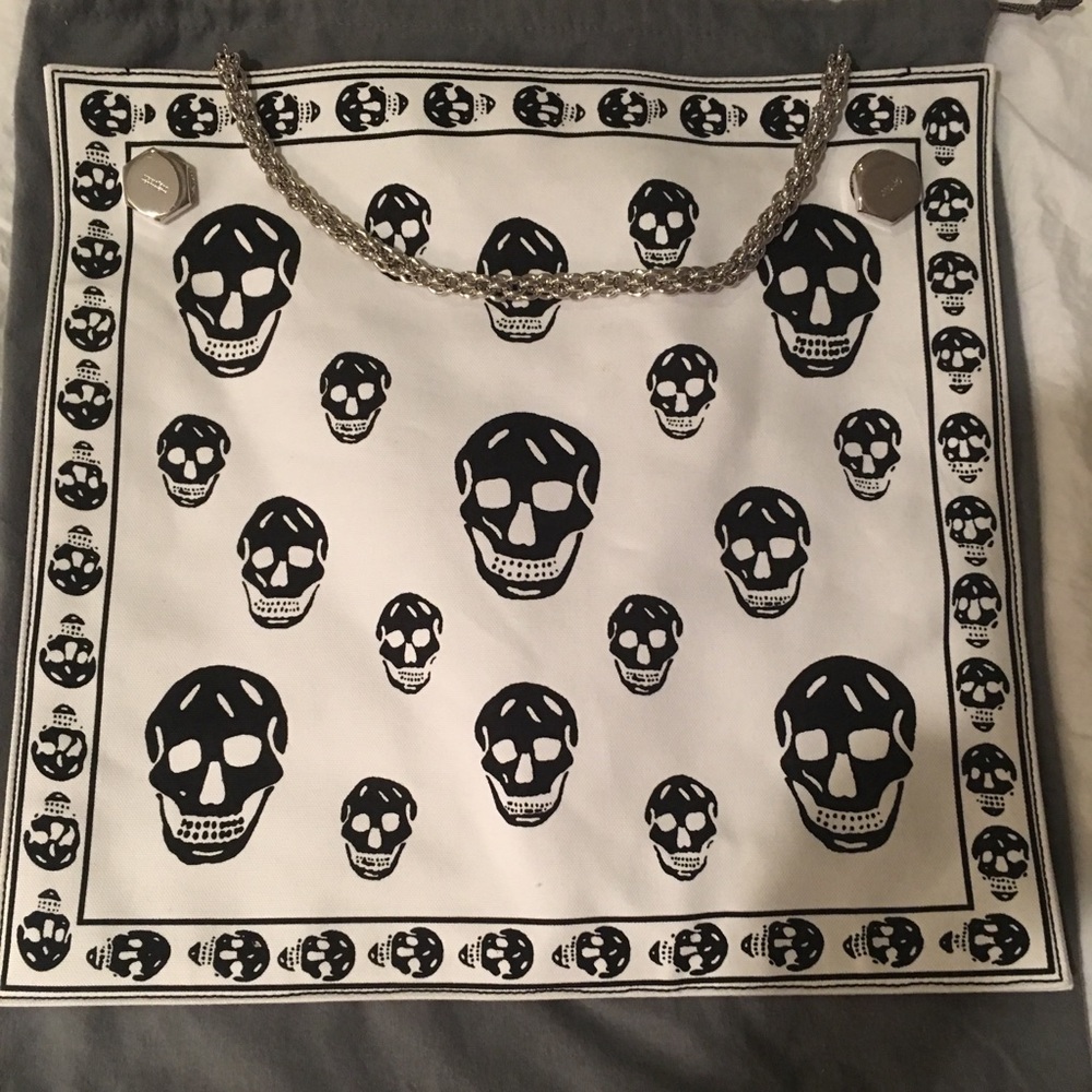 Alexander McQueen Skull Bag